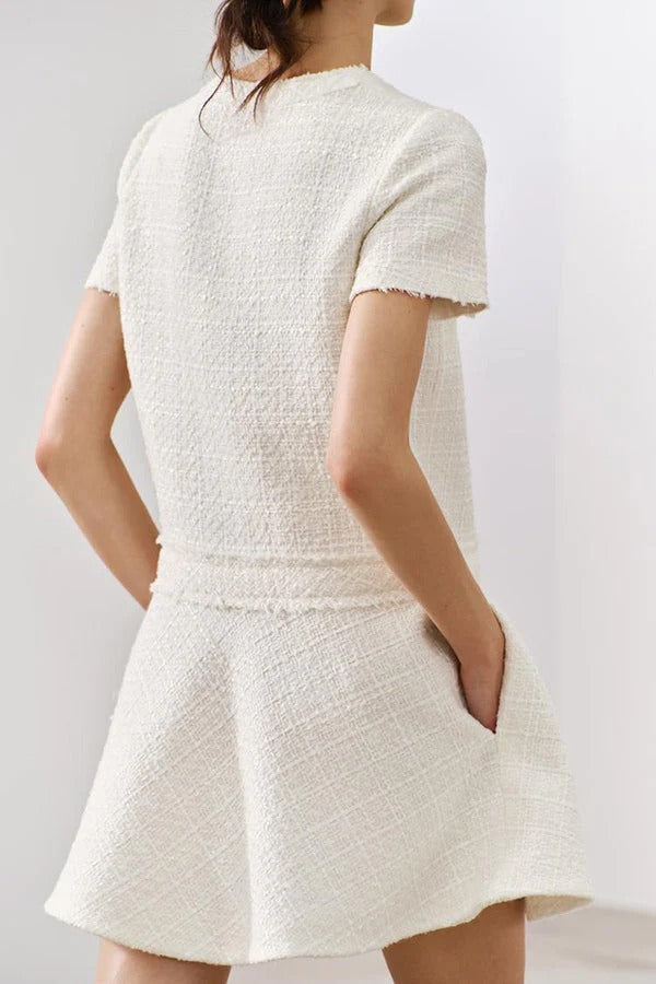 CM | 1960s London Girl tweed texturizado botón dorado manga corta bolsillo mini vestido