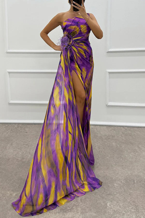 CM | Amazing Views Acuarela Imprimir Pluma Rosa Detalle Off Shoulder Plisado Hendidura Maxi Vestido
