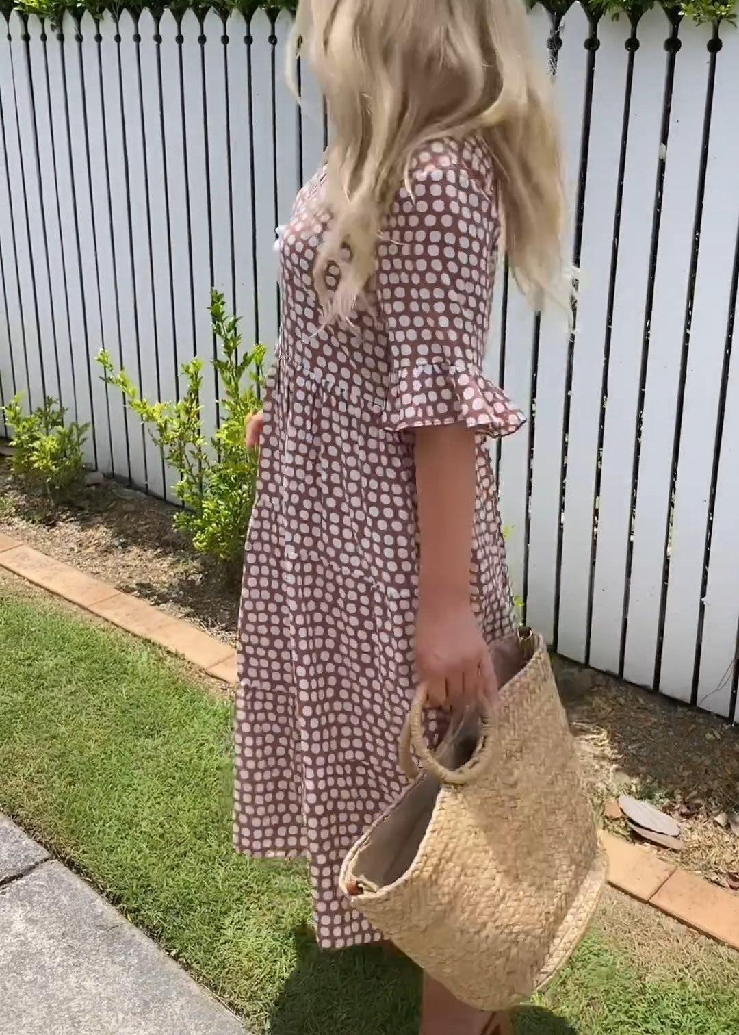 CM | Vestido midi de manga corta