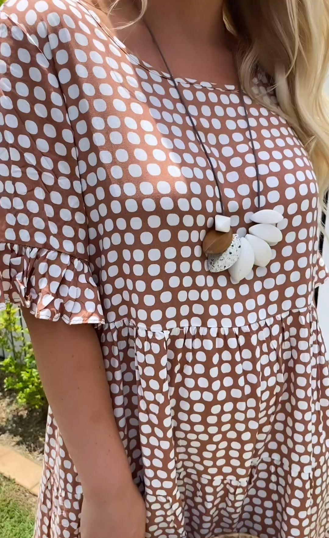 CM | Vestido midi de manga corta