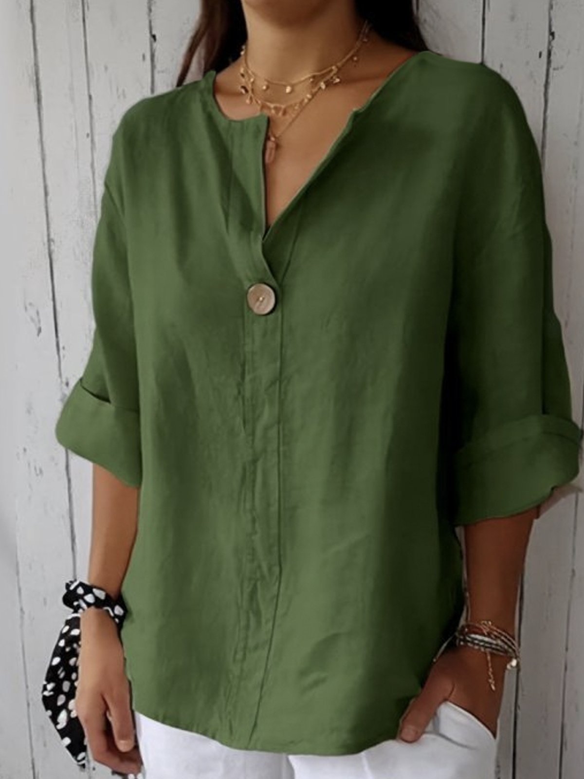 CM | Blusa casual cuello pico Compra 1 y llévate 1 GRATIS