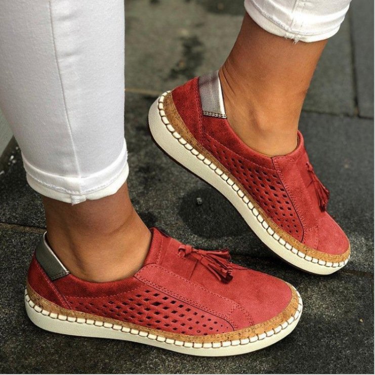 CM | Zapatillas con detalle de borla