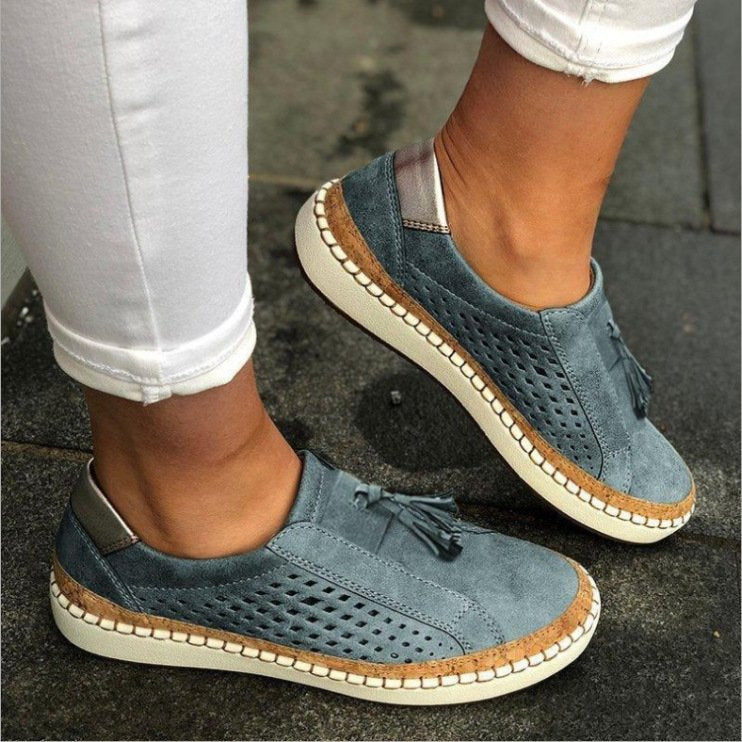 CM | Zapatillas con detalle de borla