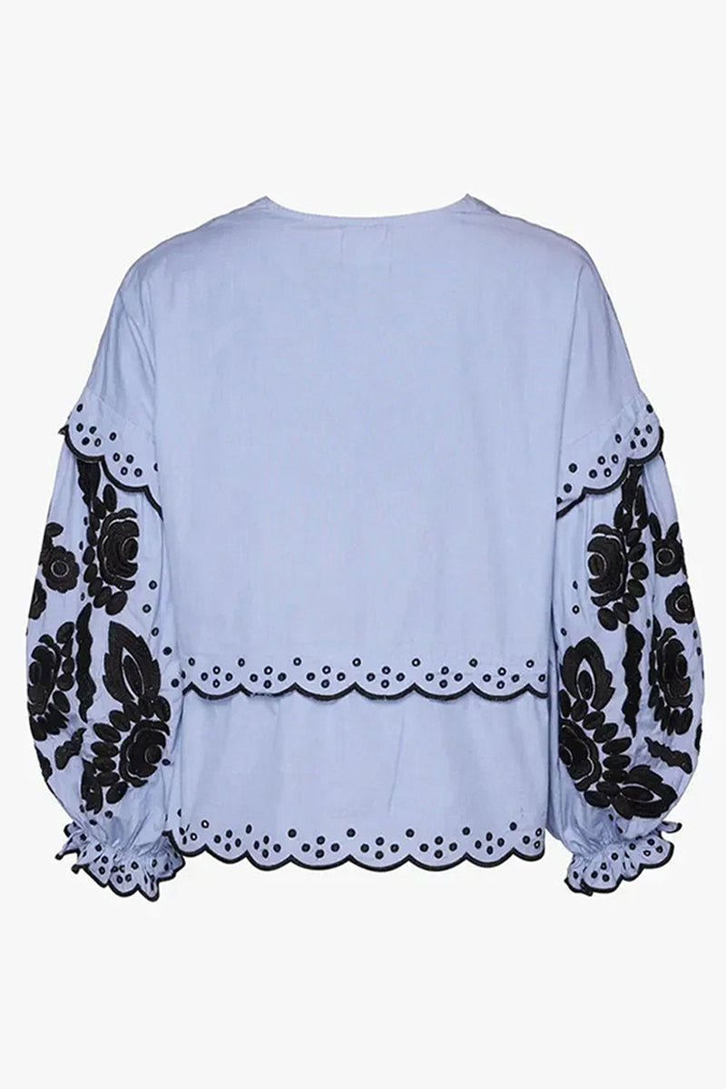 CM | Blusa chic y relajada