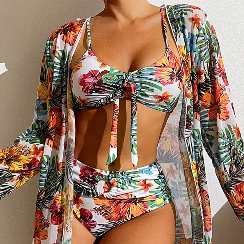 CM | Bikini floral de 3 piezas con toldo