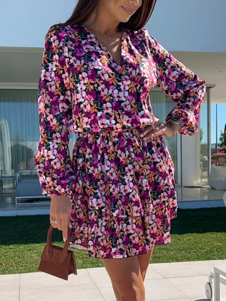 CM | Nuevo mini vestido elegante con escote en V y adorno de volantes