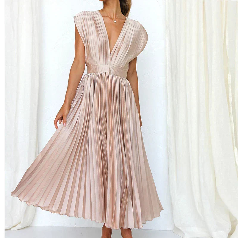 CM | Maxi vestido con escote en V y pliegues