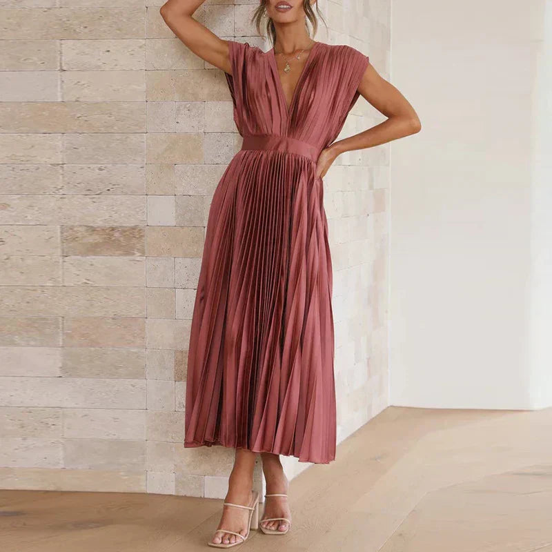 CM | Maxi vestido con escote en V y pliegues