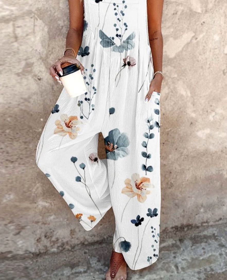 CM | Atemporal y elegante mono de verano