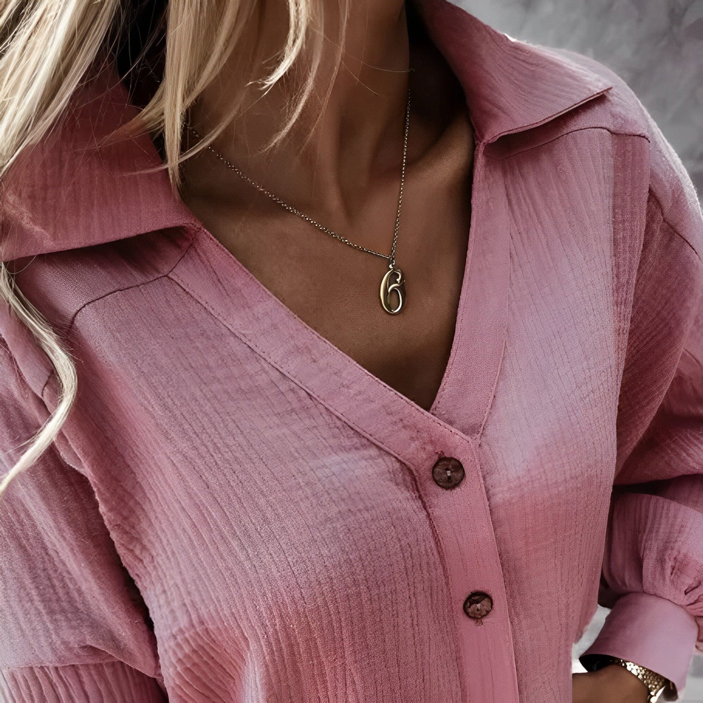 CM | Blusa atemporal y elegante