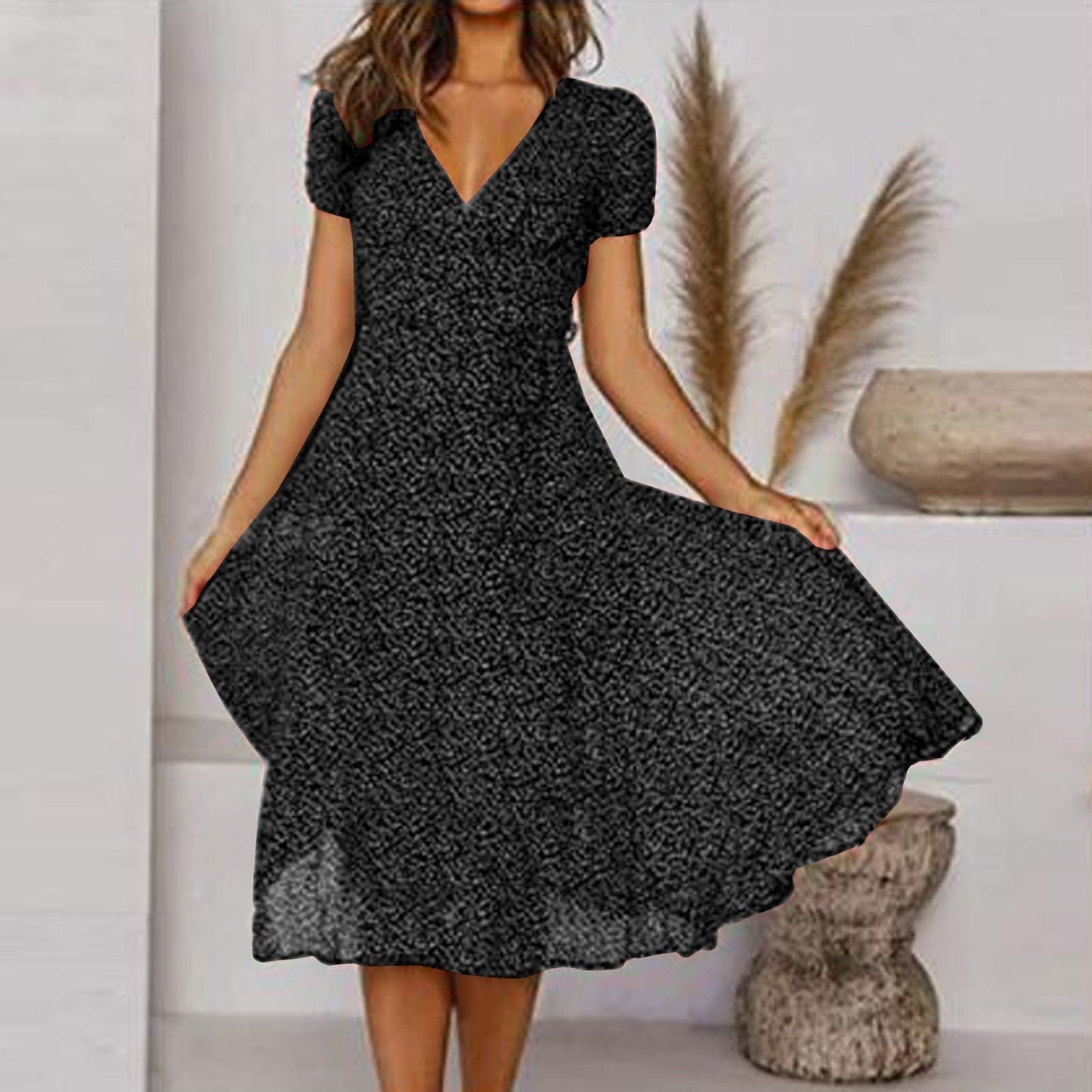 CM | Vestido midi con cuello en V