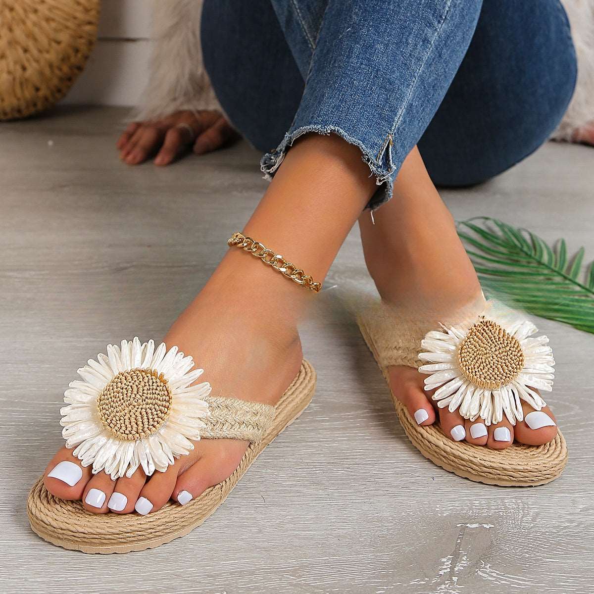 CM | Sandalias planas de mujer bohemias casuales con flor