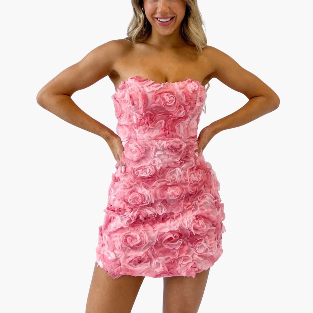CM | Mini vestido de mujer sin tirantes con textura floral para el verano
