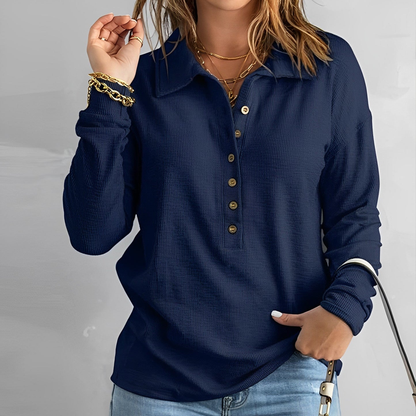 CM | Blusa clásica y elegante