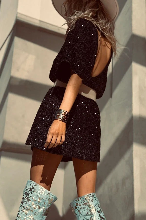 CM | Night Moves tela de lentejuelas mangas cortas sin espalda H-line mini vestido