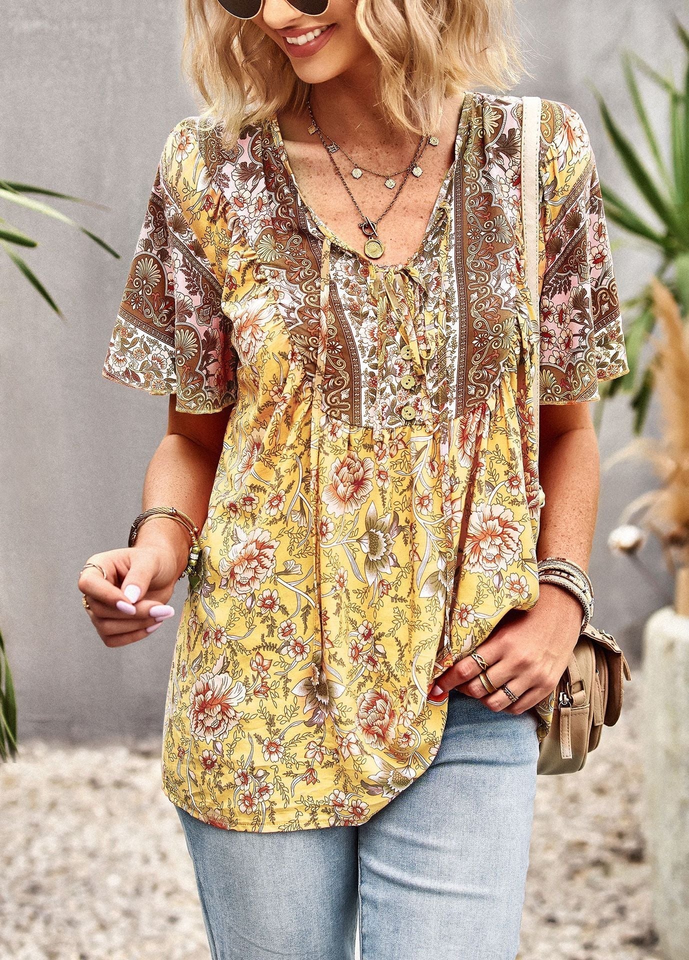CM | Blusa clásica y cómoda