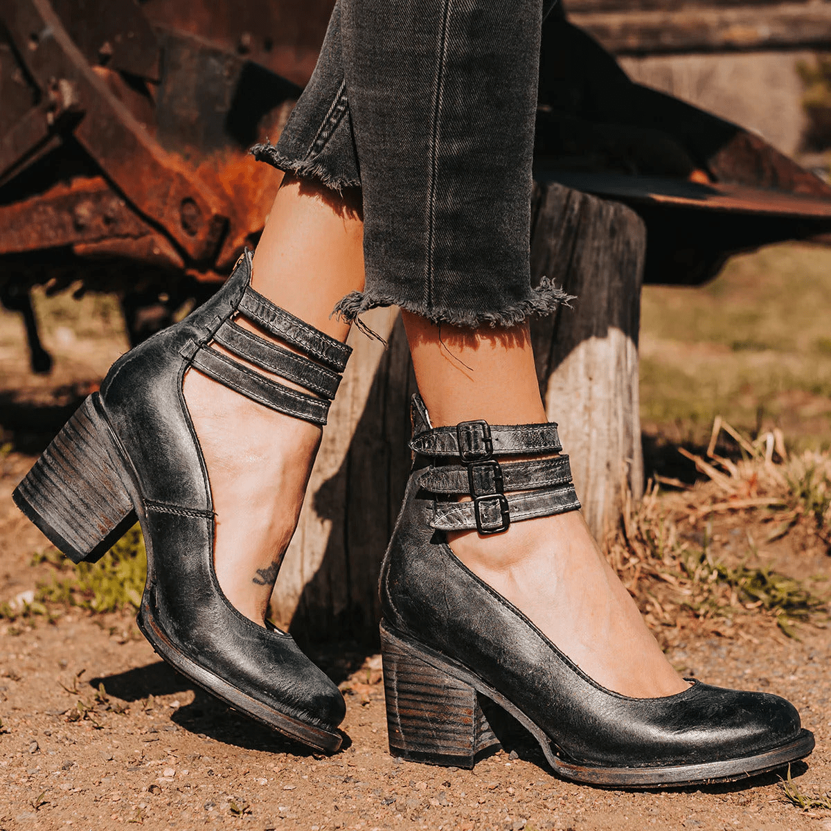 CM | tacones con triple hebilla