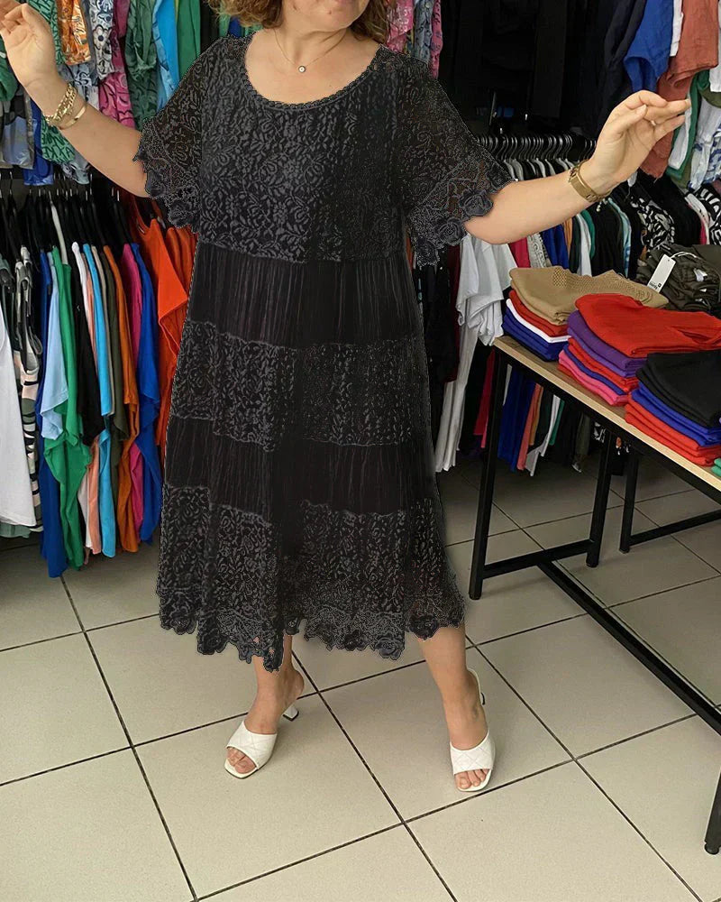 CM | Vestido midi de encaje atemporal
