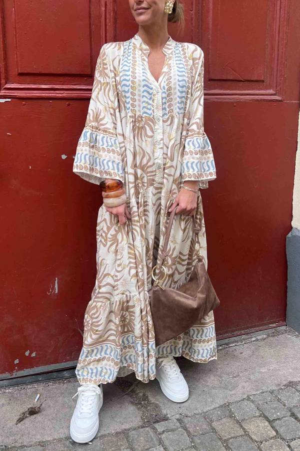 CM | Vestido maxi casual con mangas trompeta y estampado étnico