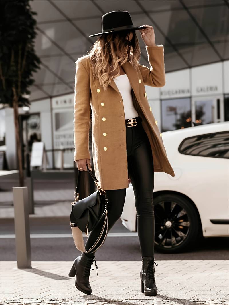 CM | Chaqueta de invierno atemporal y elegante