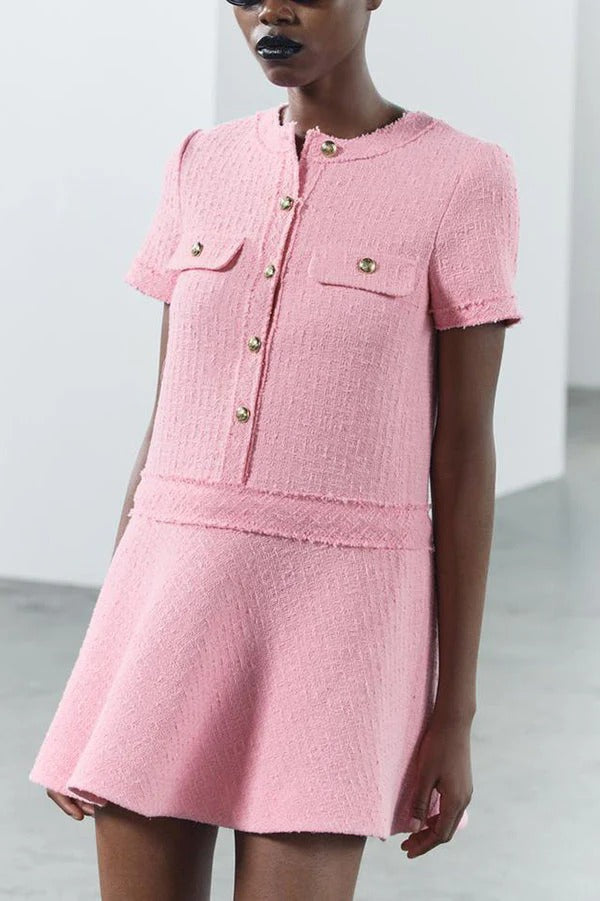 CM | 1960s London Girl tweed texturizado botón dorado manga corta bolsillo mini vestido