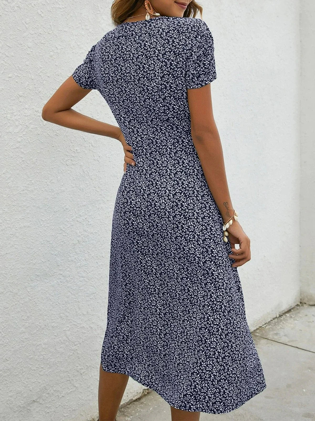 CM | Vestido corto con estampado y botones