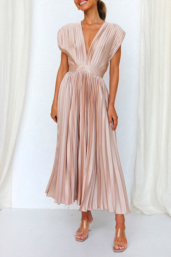 CM | Vestido maxi plisado con escote en V profundo