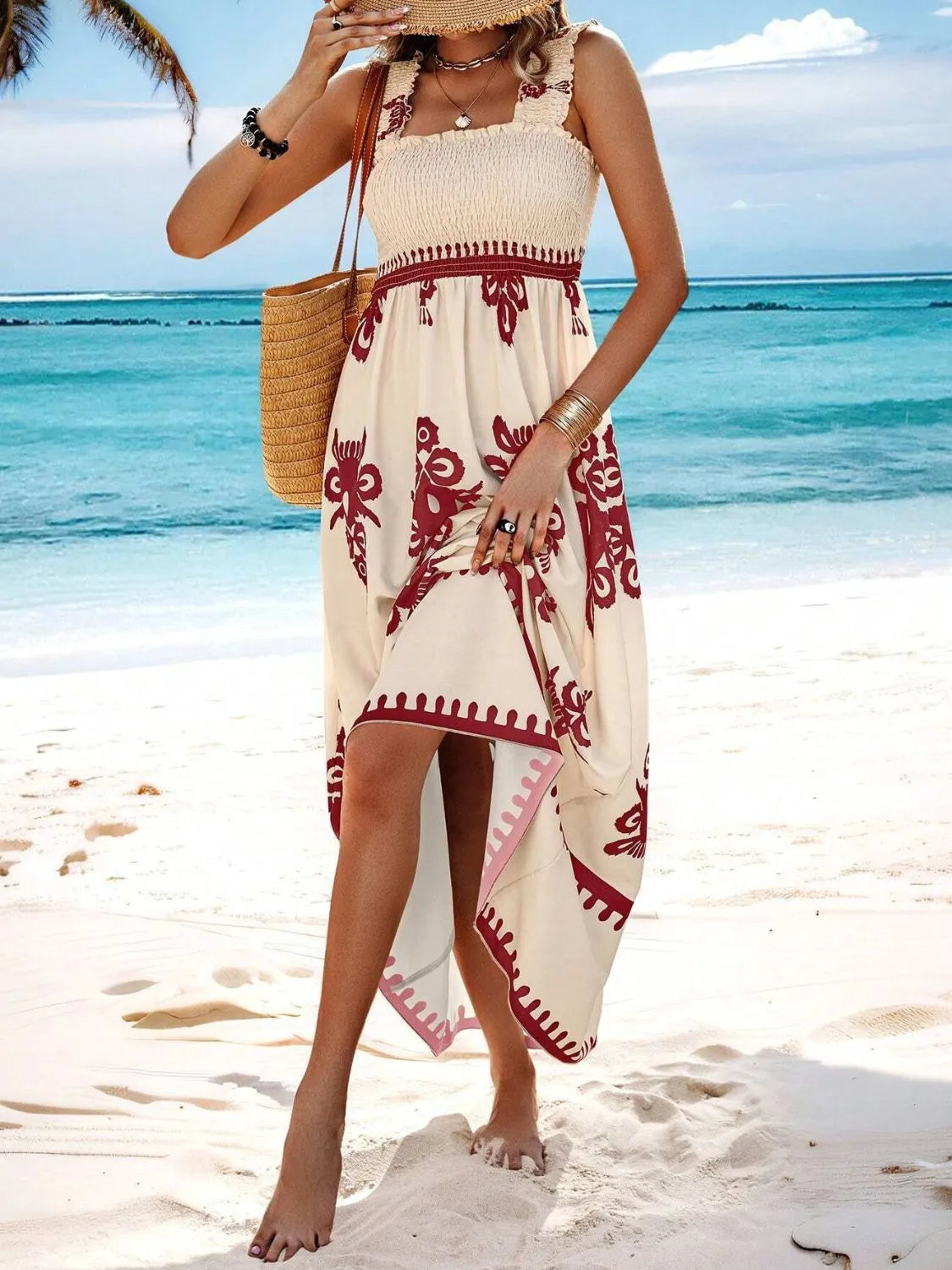 CM | maxi vestido estampado con tirantes anchos y fruncidos