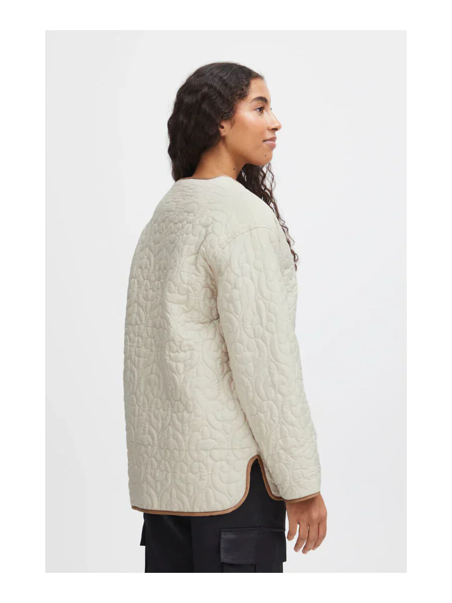 CM | Chaqueta de invierno chic y versátil