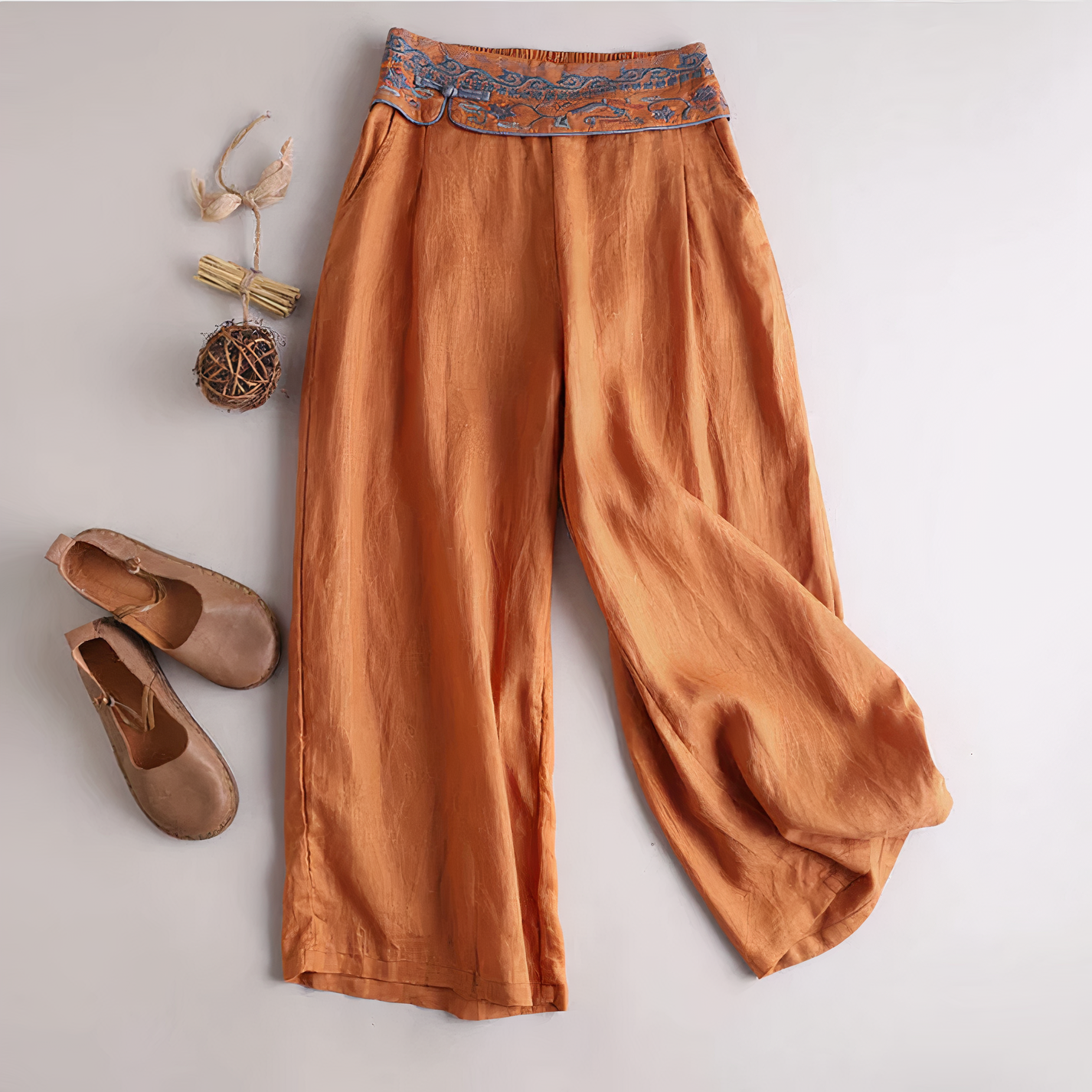 CM | Pantalones elegantes y versátiles