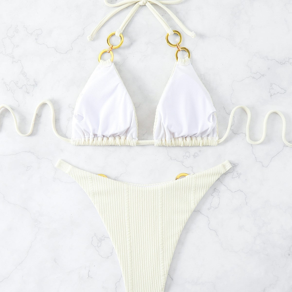 Atrevido y hermoso Bikini