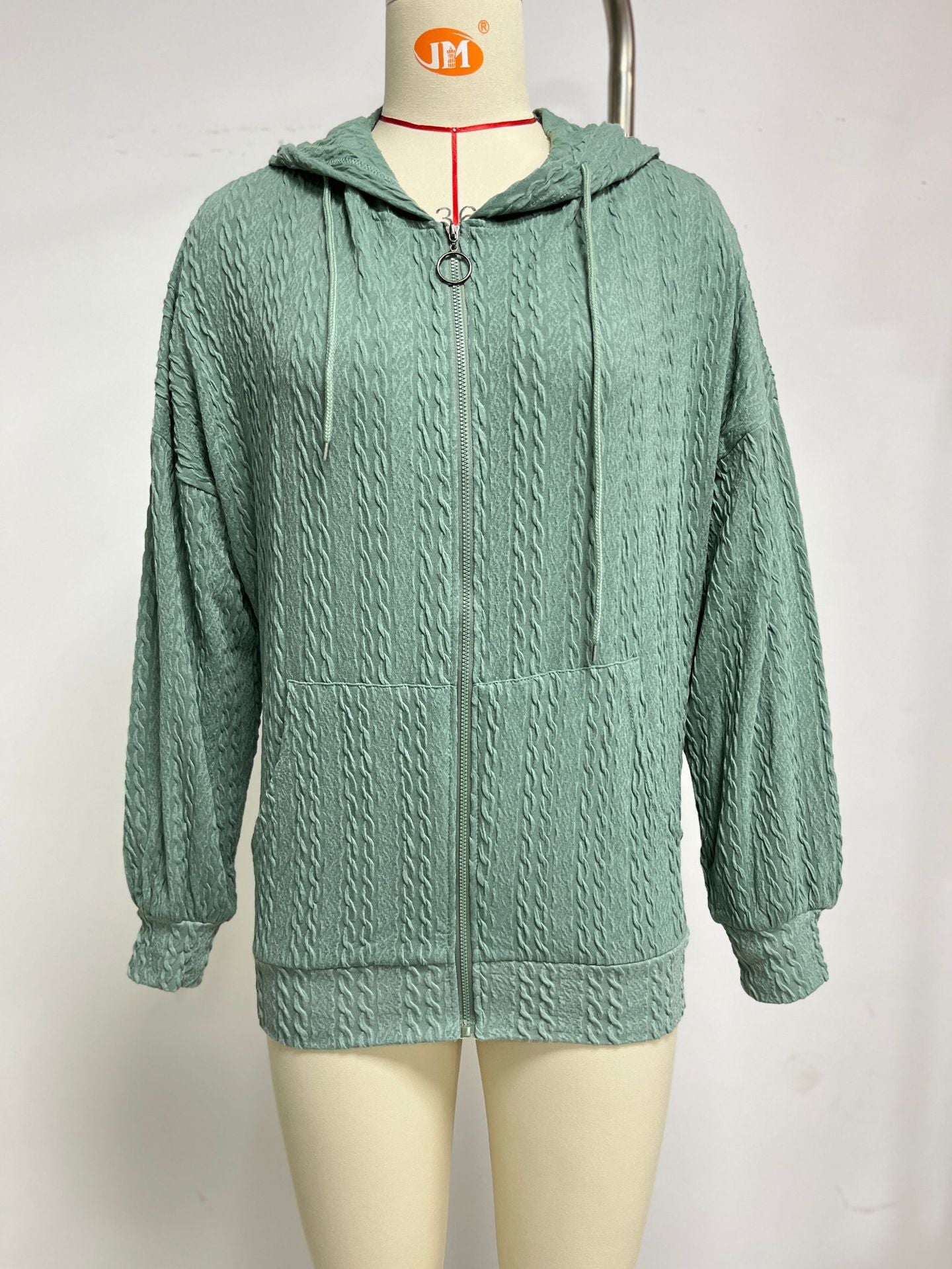 CM | Atemporal y elegante jersey de invierno