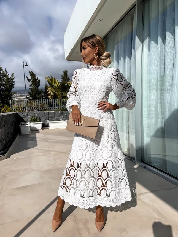 CM | Elegante vestido midi de encaje francés