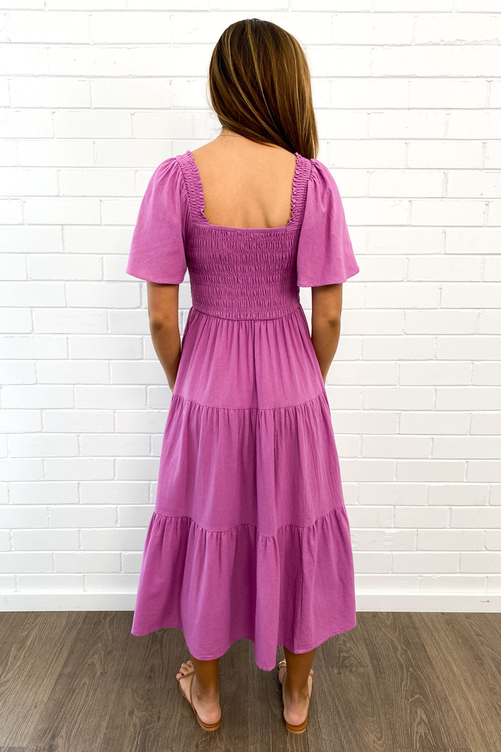 CM | Femenino vestido midi sin hombros