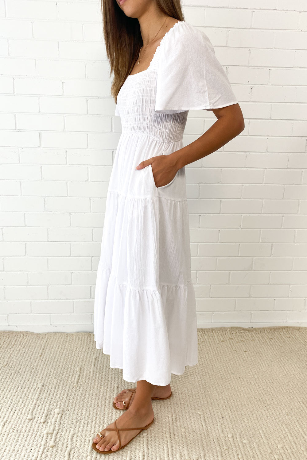 CM | Femenino vestido midi sin hombros