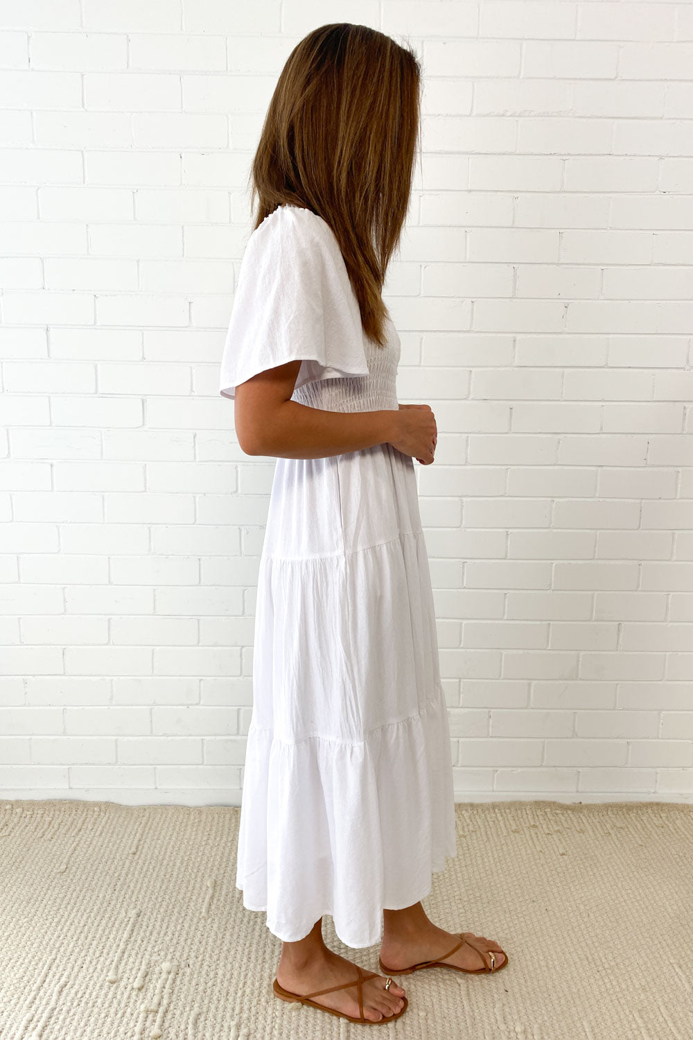 CM | Femenino vestido midi sin hombros