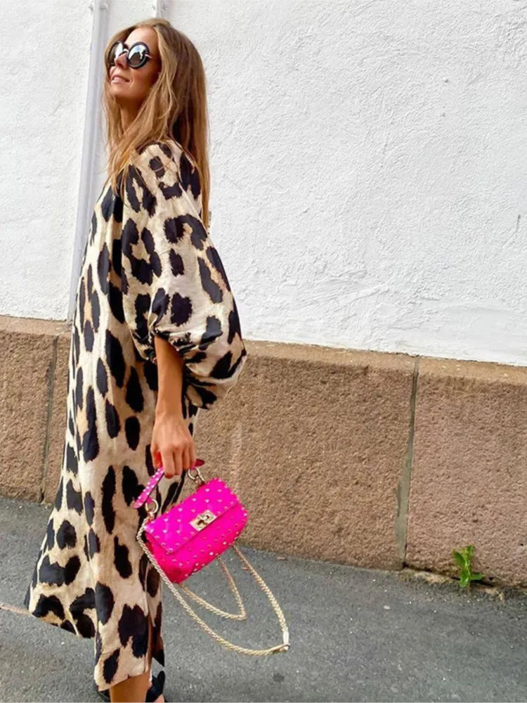 CM | Vestido midi de lujo con estampado de leopardo
