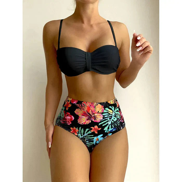 CM | Bikini chic con cintura alta y diseño floral