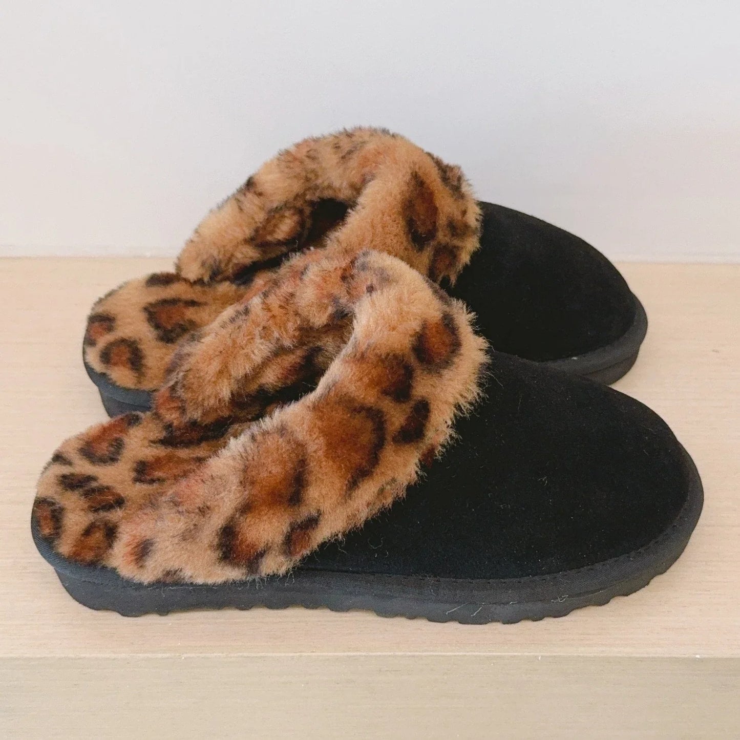 Ortopédico Zapatillas de casa a medida y cómodo