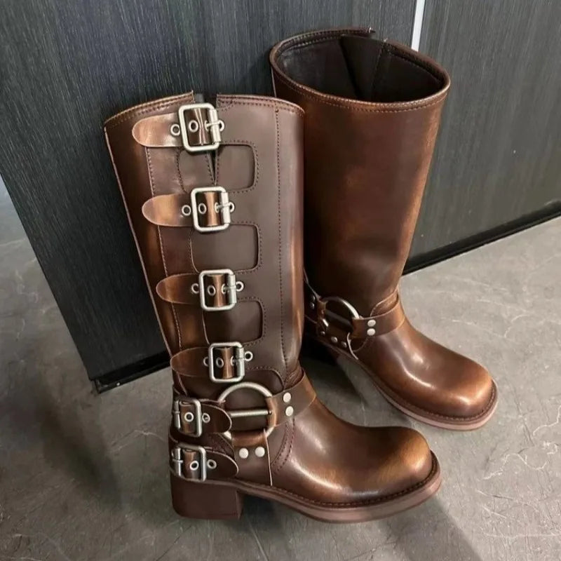 CM | Botas de montar con correas de hebilla