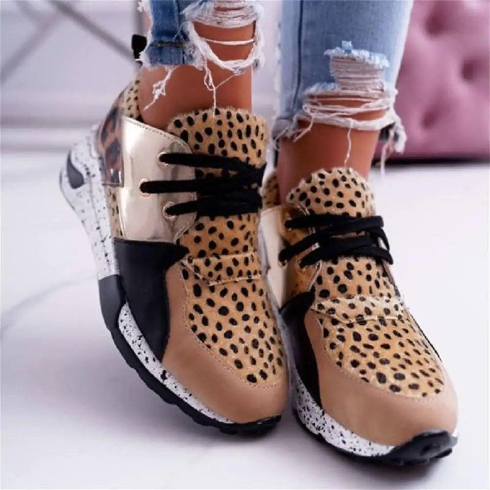 CM | Zapatillas de colores con soporte
