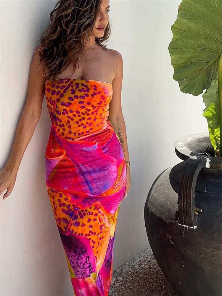 CM | Vestido maxi sin tirantes con colorido estampado de leopardo