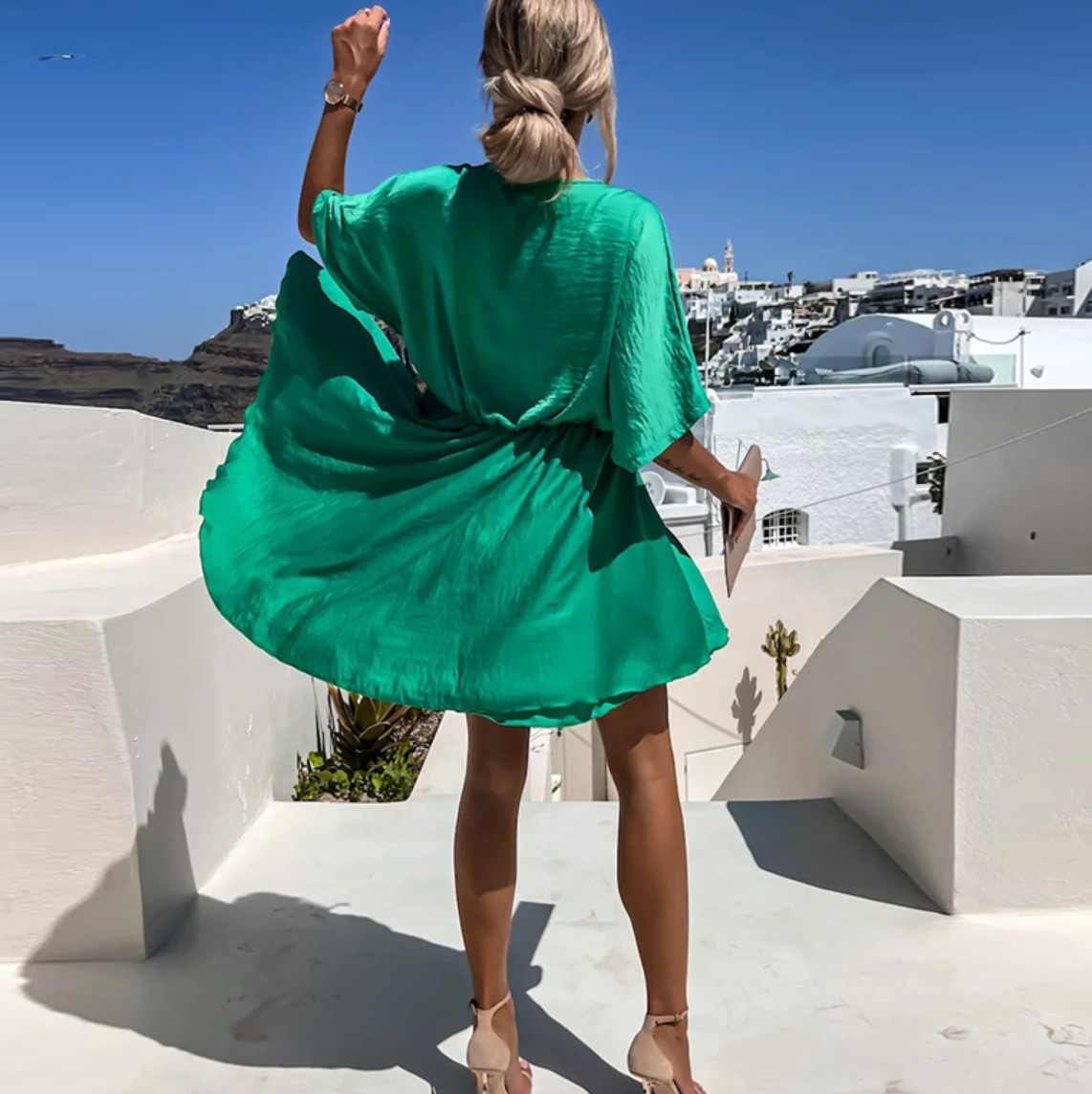 CM | Chic mini vestido de verano con cintura alta
