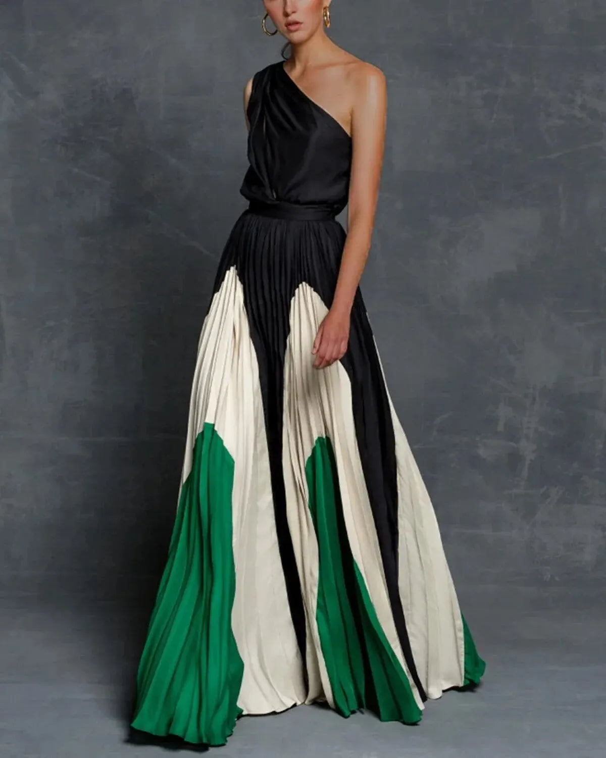 CM | Delaide maxi vestidos con un hombro
