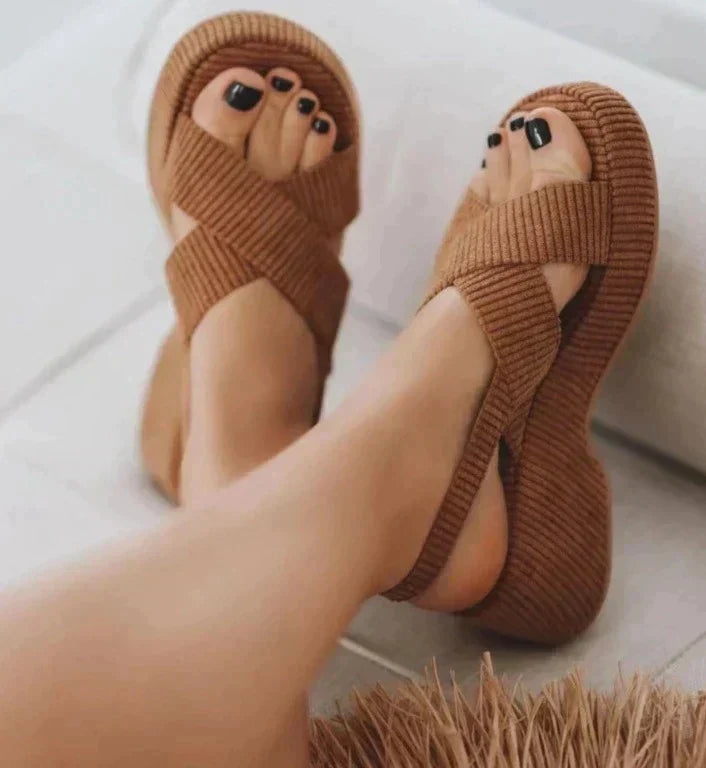 CM | | Elegantes sandalias ortopédicas