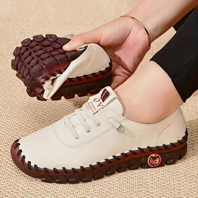 CM | Zapatillas de tirantes sencillas y vaporosas