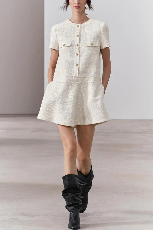 CM | 1960s London Girl tweed texturizado botón dorado manga corta bolsillo mini vestido