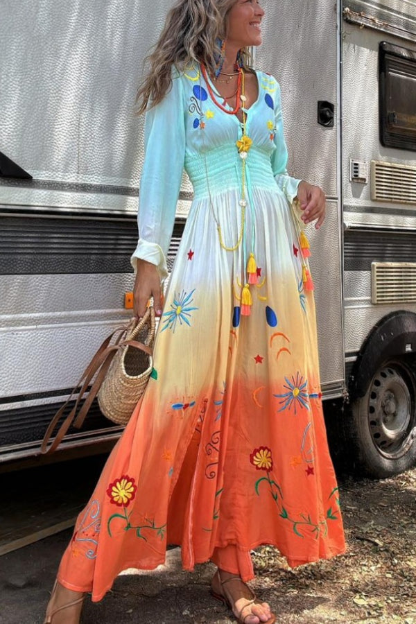 CM | Gigi Maxi Vestido con Flecos y Cintura Elástica con Estampado Degradado y Diseño Único