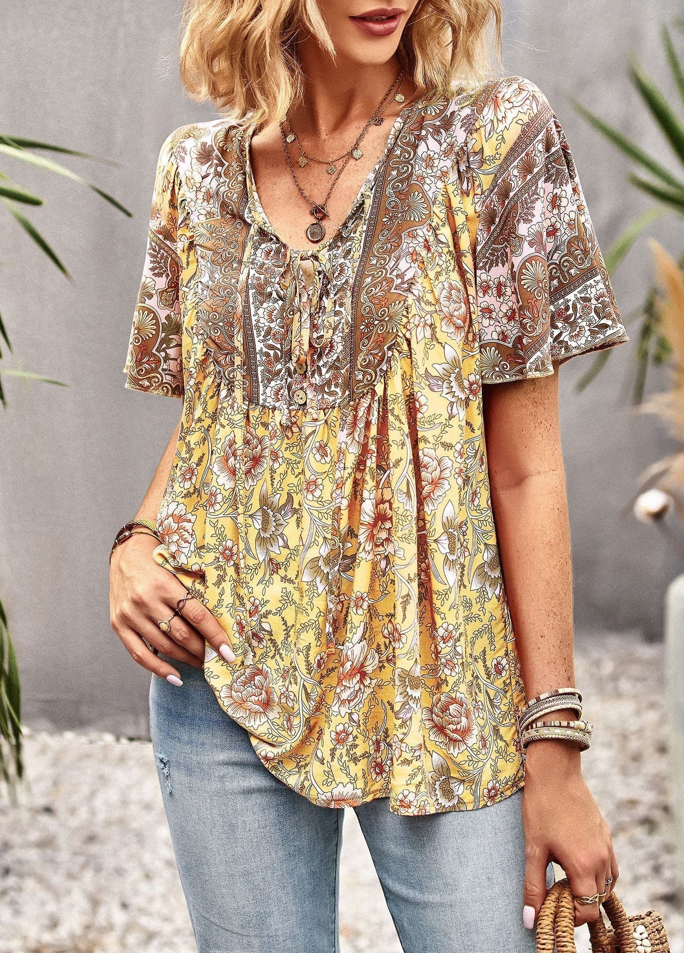 CM | Blusa clásica y cómoda