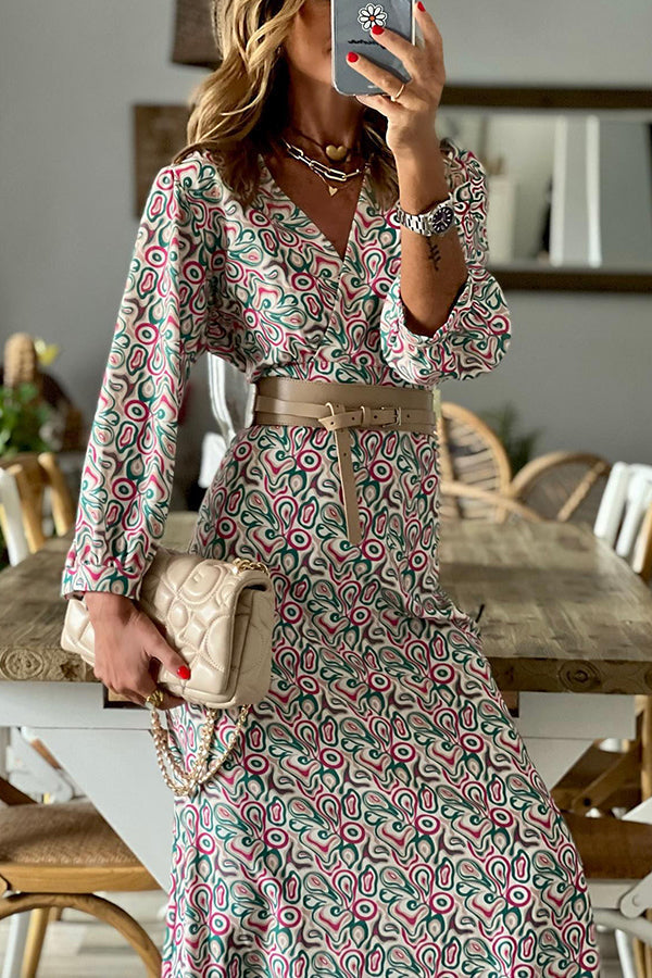 CM | Vestido midi multiestampado con cuello en V